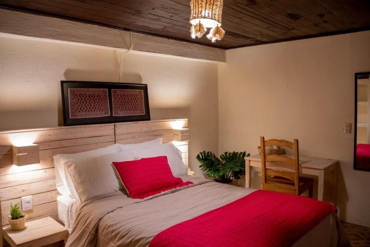 Casa Cheleb Bed & Breakfast San Cristobal de las Casas Bagian luar foto